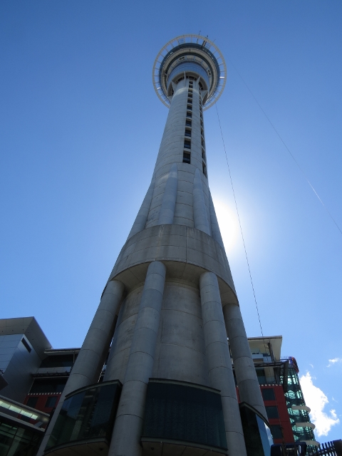 Sky Tower (Auckland) - Wikipedia