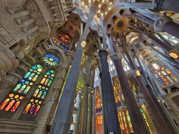 Barcelona Gaudi Architecture – Dirona Around the World