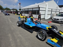 F2 and F3 cars