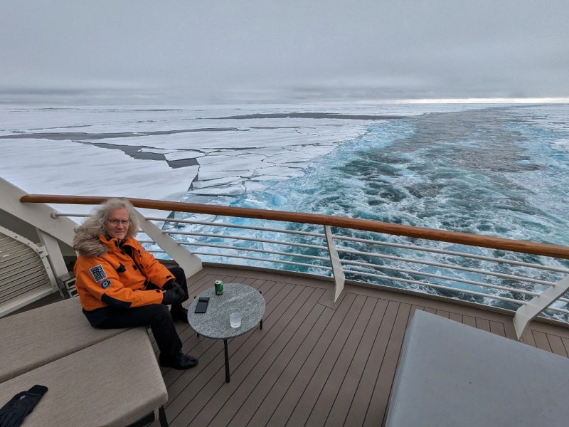 Stateroom deck in sea ice, LCC