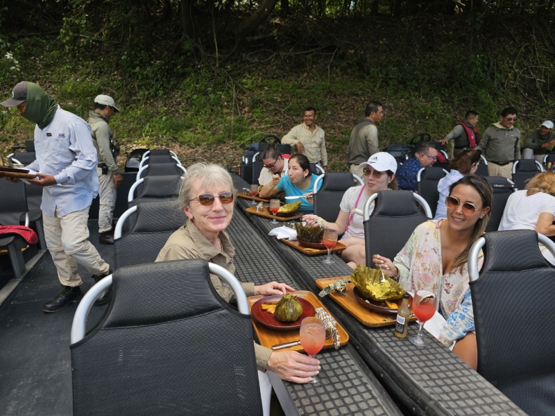 Excursion Lunch, Amazon River