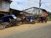 Tuk tuk service, Nauta