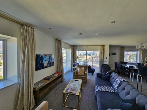 Commodore Hotel, Cape Town