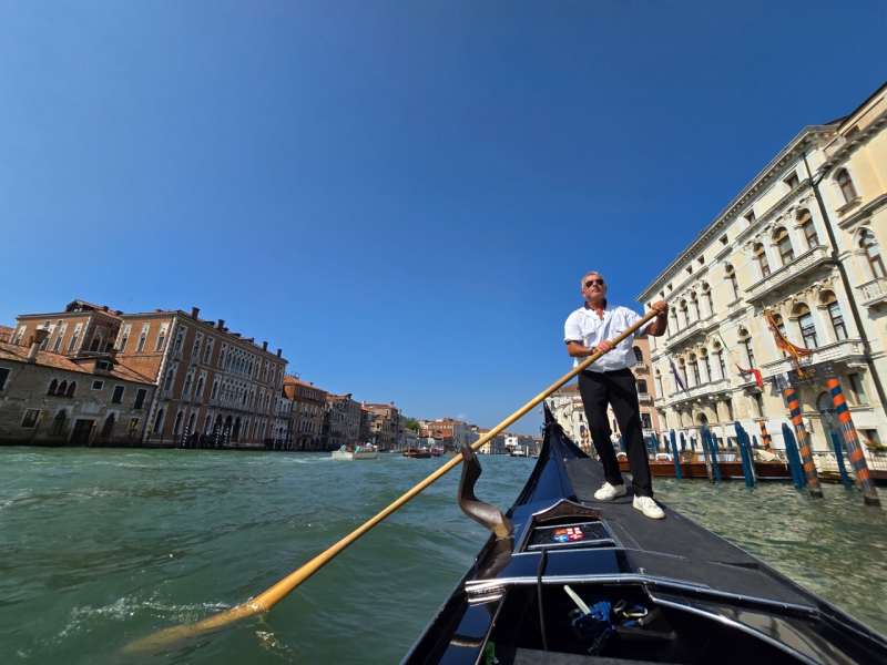 Gondola Tour, Venice